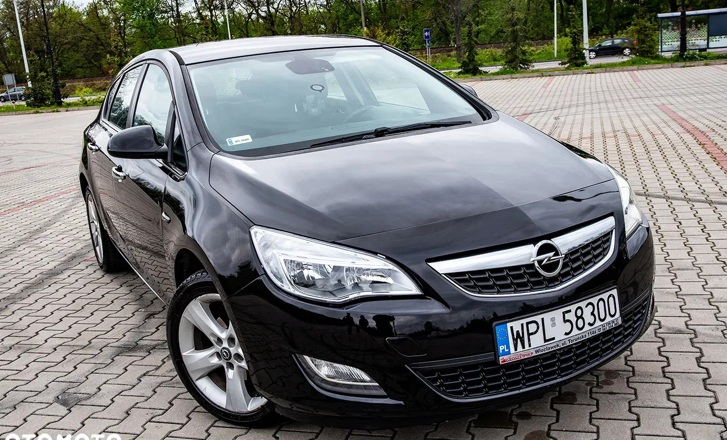 opel Opel Astra cena 26500 przebieg: 219000, rok produkcji 2011 z Płock